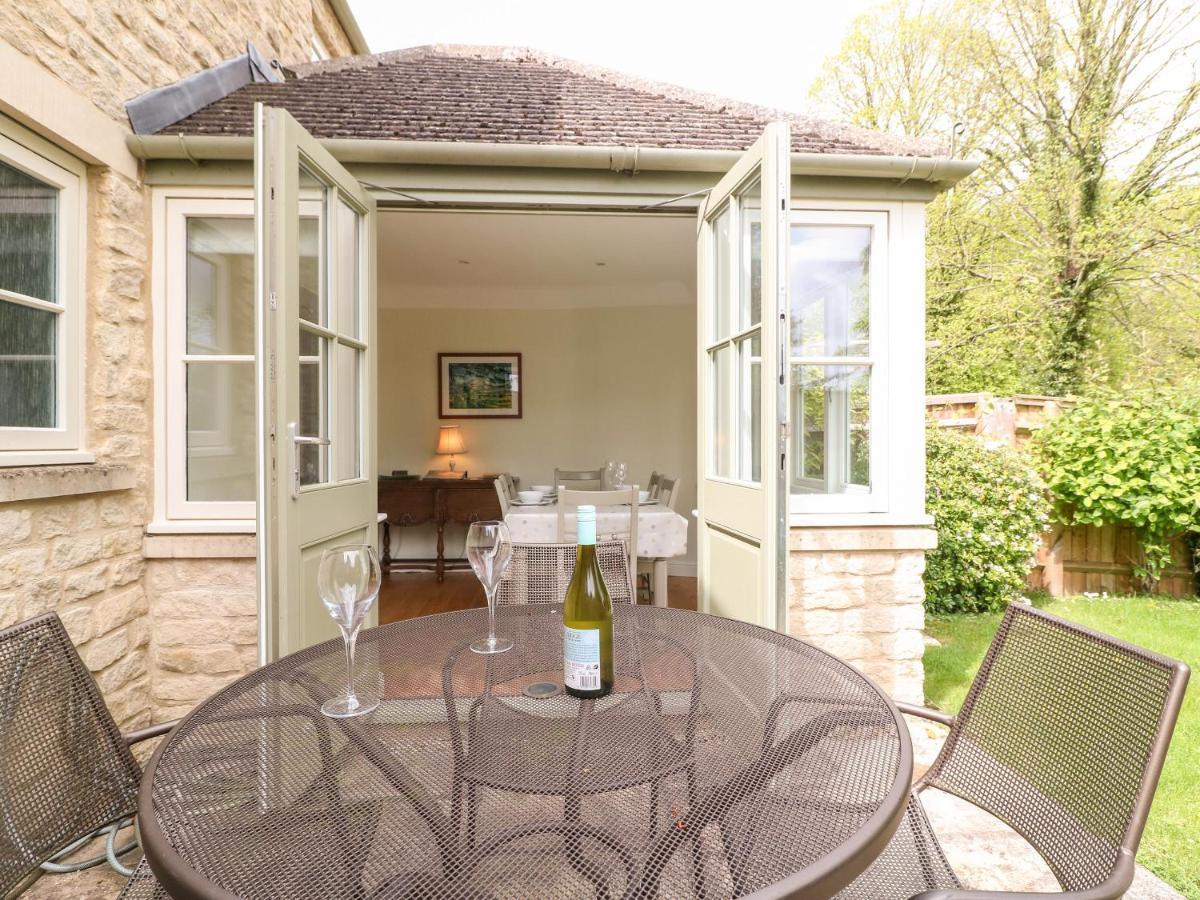 3 Painters Field Villa Cirencester Eksteriør billede